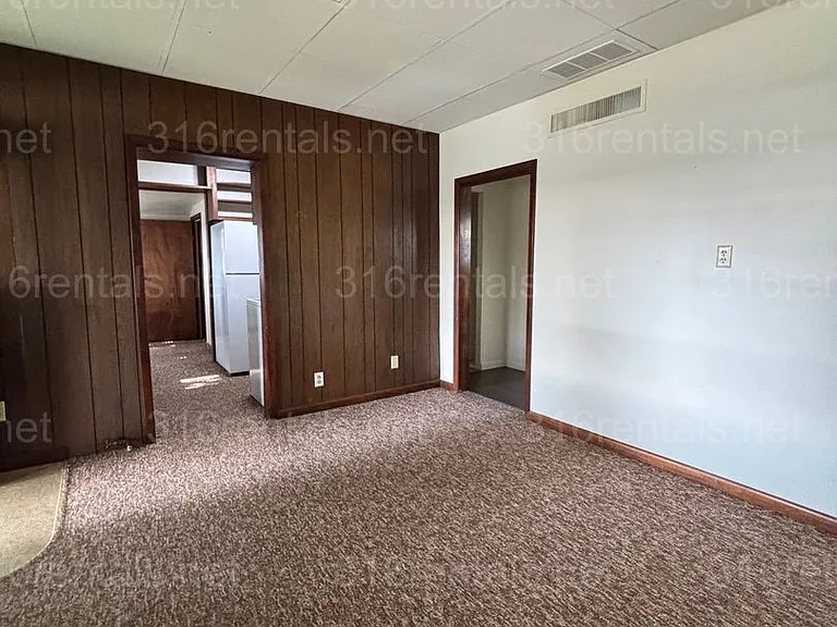 201 W Olive Ave — Photo 10