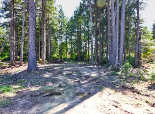 2 Daisy Ln #2, Bandon, OR 97411