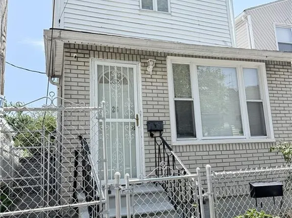 (undisclosed Address), Brooklyn, NY 11236