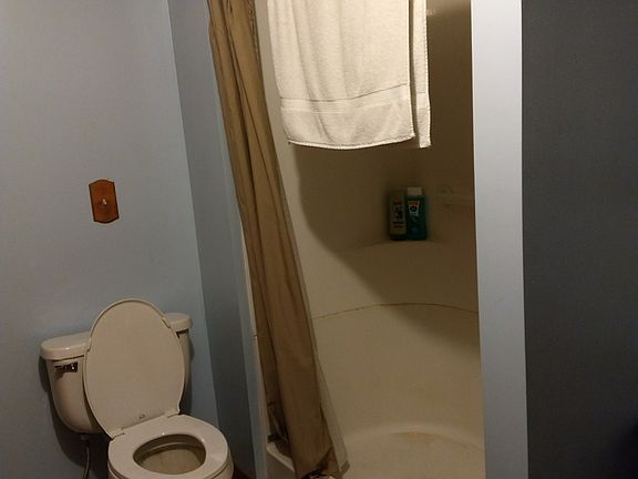bathroom walk in shower