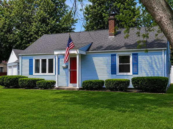 202 Crescent Dr, East Hartford, CT 06118