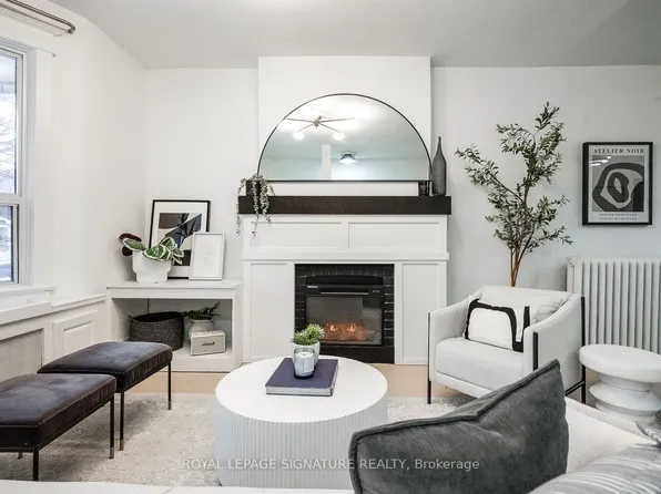 216 Parkmount Rd, Toronto, ON M4J 4V6