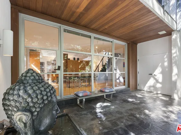 9976 Westwanda Dr, Beverly Hills, CA 90210