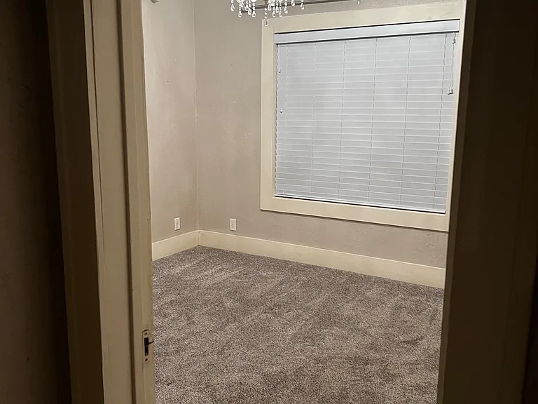 10287 NW Chibitty Rd — Photo 5