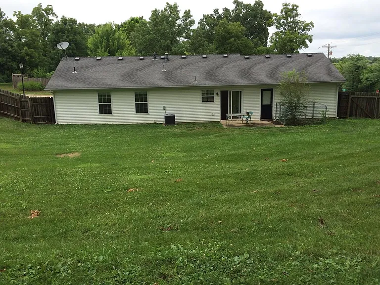 4710 Timber Ln — Photo 3