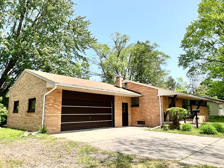 209 Wilson Dr — Photo 21
