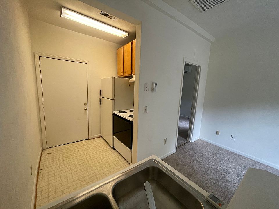 1706 Third Street Apartment Rentals Radford, VA Zillow