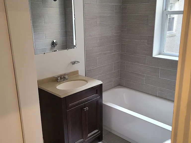 1193 Commonwealth Ave #8 — Photo 18
