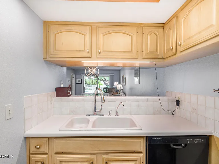 13607 N Hamilton Dr #A18 — Photo 10