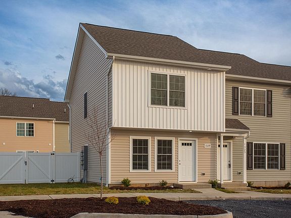 4th image of 1329 Owen Ln