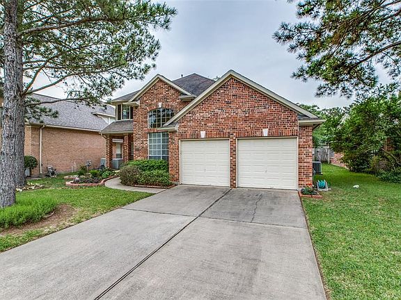 3rd image of 15435 Clear Valley Dr