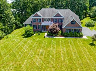 9 Overlook Rd, Hopkinton, MA 01748