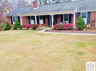 118 Mulberry Ct, Martinsville, VA 24112