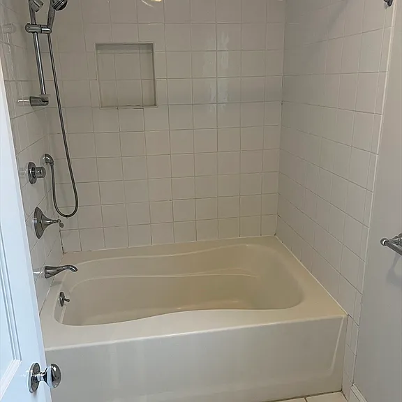 7 Gorham Rd #2L — Photo 26