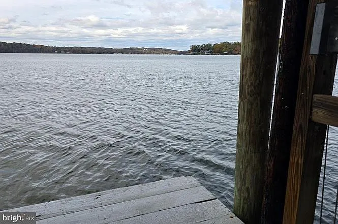 36 Shore Dr #BOATHOUSE — Photo 19