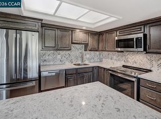 3136 Ptarmigan Dr APT 5, Walnut Creek, CA 94595