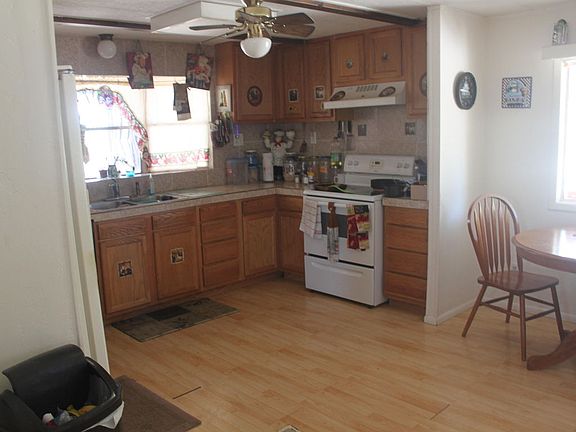 4th image of 3961 S Thornton Ave