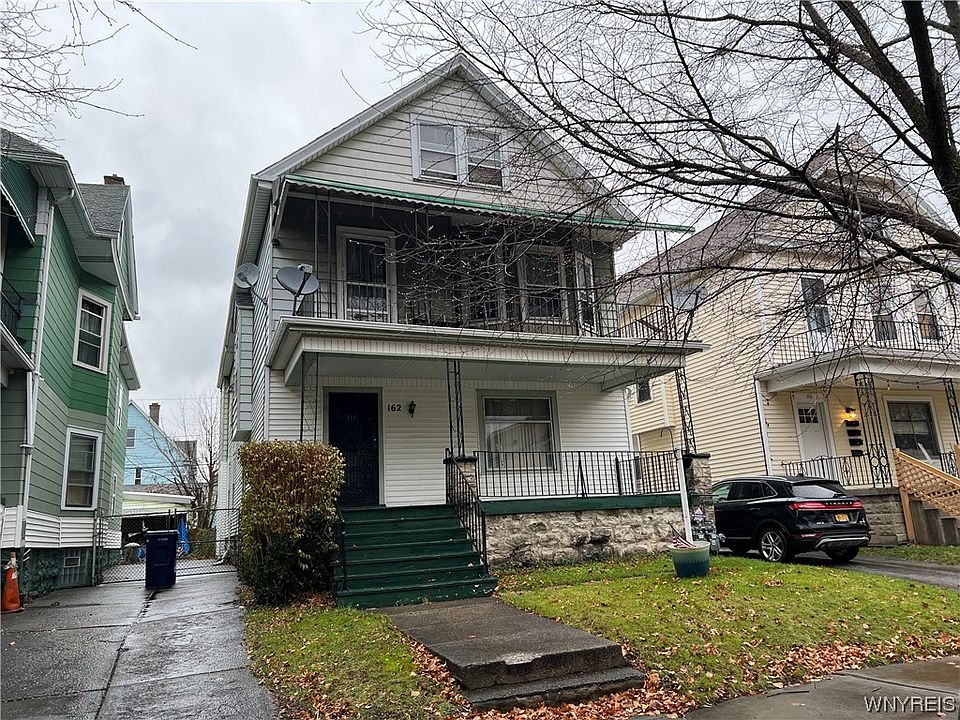 1st image of 162 Blaine Ave