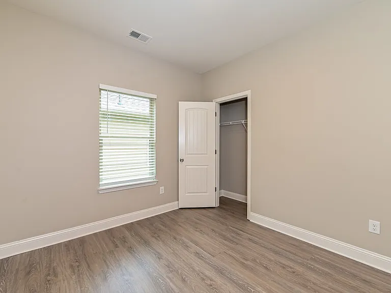 5084 Summerview Ln — Photo 14