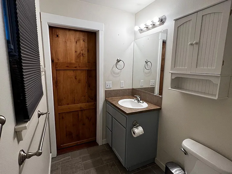 993 SW 25th Ln — Photo 32