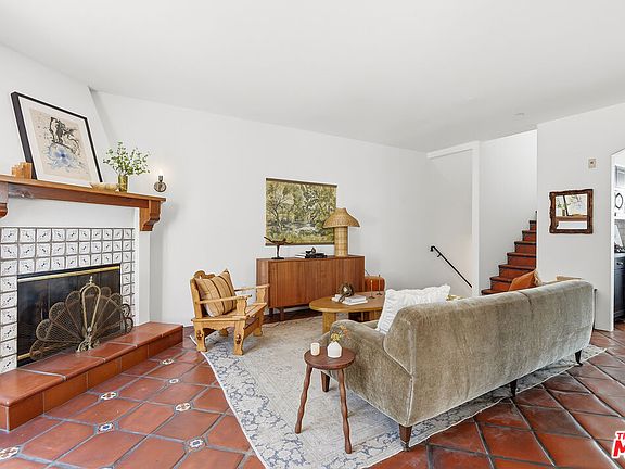 5th image of 1414 N Harper Ave APT 10