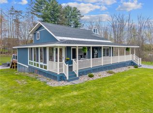 8431 River Rd, Baldwinsville, NY 13027