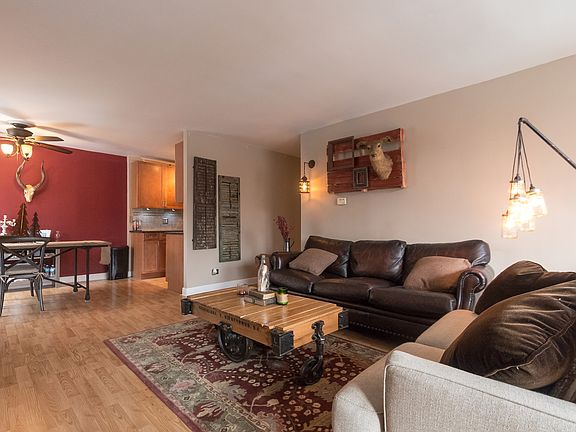 4th image of 1811 Four Lakes Ave APT 2M
