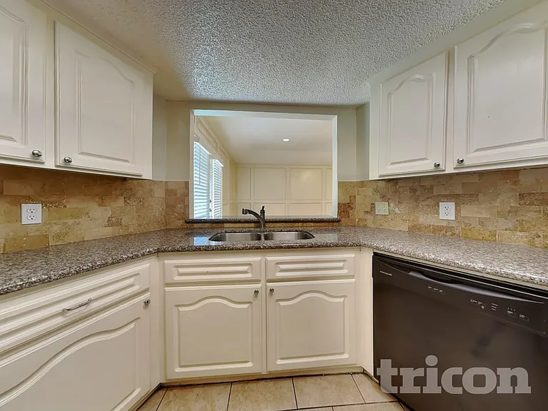 16726 Britford — Photo 7