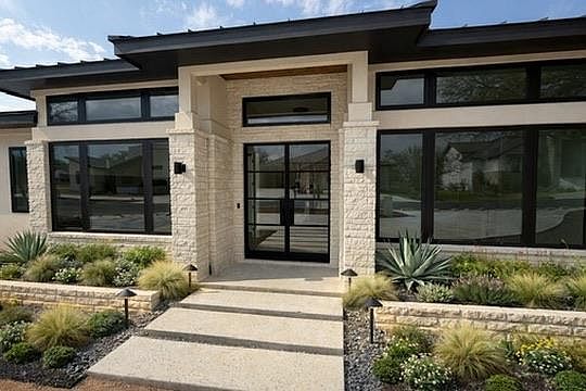 3rd image of 3504 Bay West Blvd