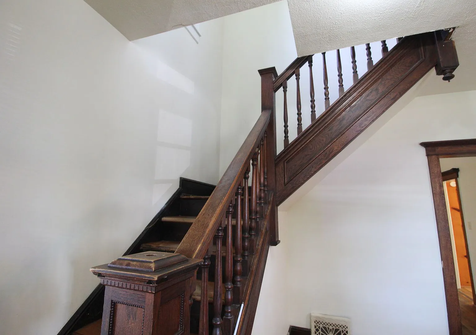 263 Old South High Street - Zoned R2 - OM/ OT — Photo 3