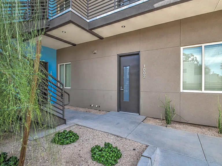 1037 S Farmer Ave #3001 — Photo 14