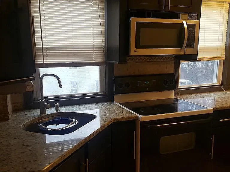 26 Richmond St #2 — Photo 7