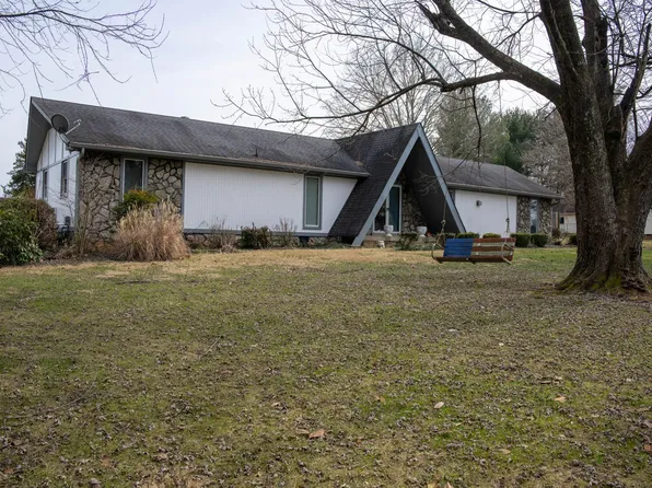 125 Brookview Dr, White House, TN 37188
