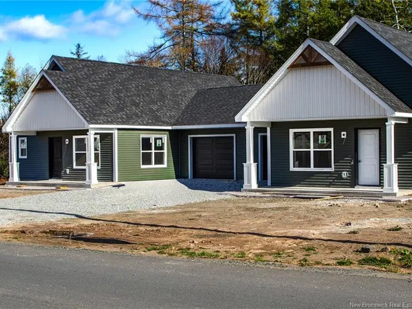 47 Homestead Dr, Hampton, NB E5N 0J6