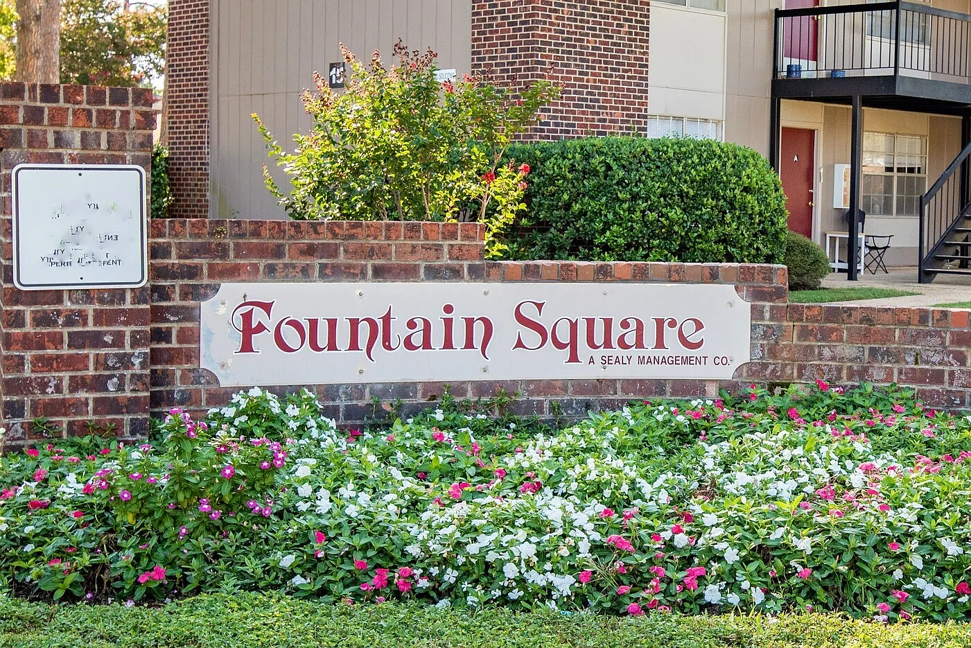 Fountain Square Apartment Homes — Photo 3