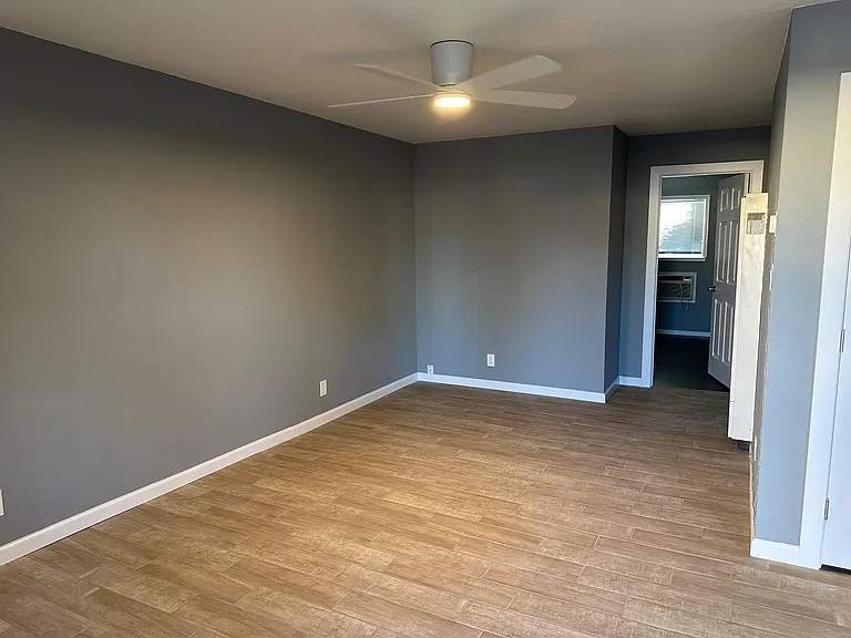 841 Washington St #3 — Photo 7