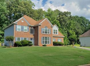 2625 Autumn Lake Ln, Decatur, GA 30034