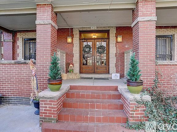 2nd image of 1431 Columbine St APT 7