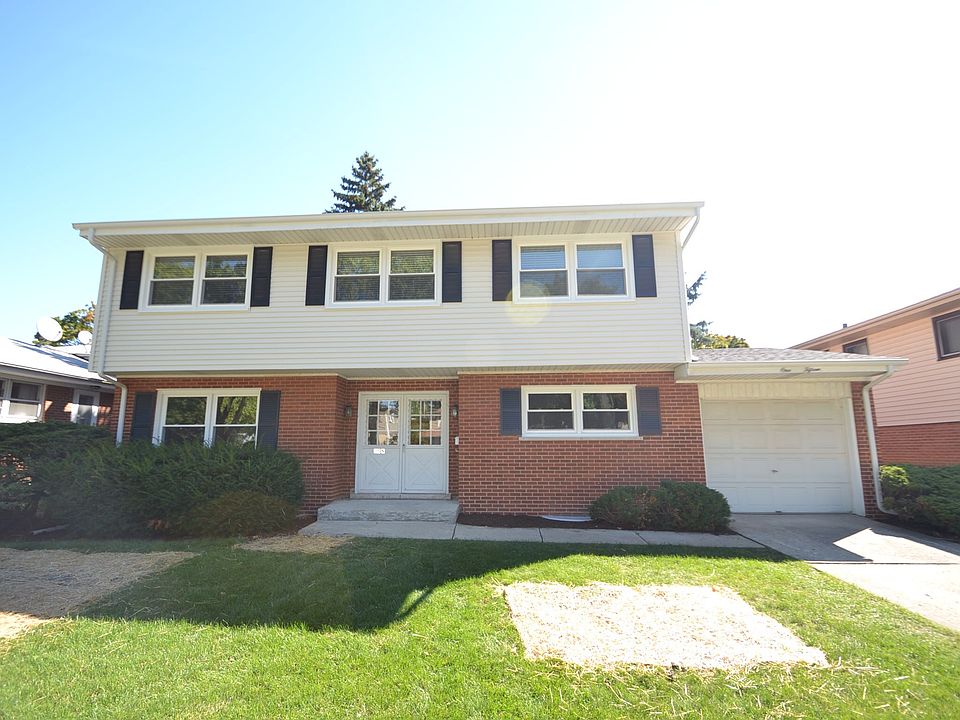 1st image of 115 N Kaspar Ave