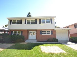 115 N Kaspar Ave, Arlington Heights, IL 60005