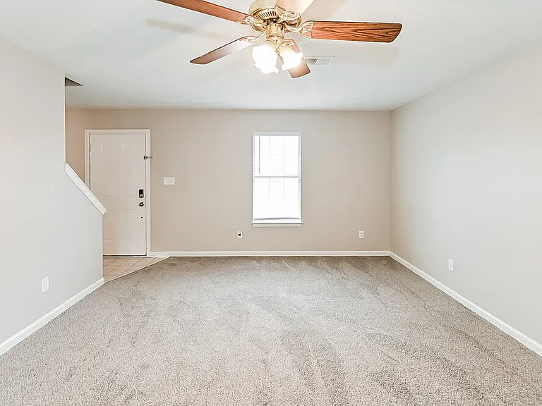7708 Baysweet Dr — Photo 5