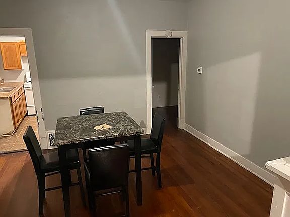 5th image of 414 E 10th St