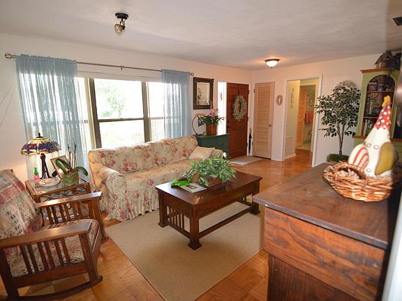 5th image of 1413 Littler Dr