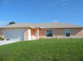 2504 42nd St SW, Lehigh Acres, FL 33976