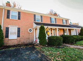 206 E Burnam Rd #B, Columbia, MO 65203