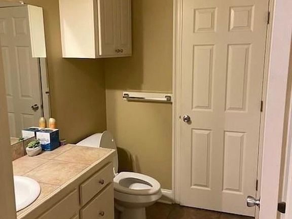 4th image of 109 Presley Dr