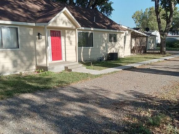 4th image of 3208 Becraft Ln