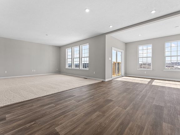 5th image of 892 Bideford Dr
