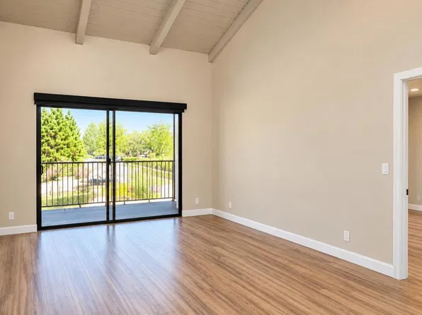 351 E Via Carisma APT 94, Palm Springs, CA 92264