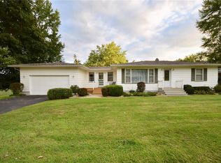 156 Sunset Ave, Glen Carbon, IL